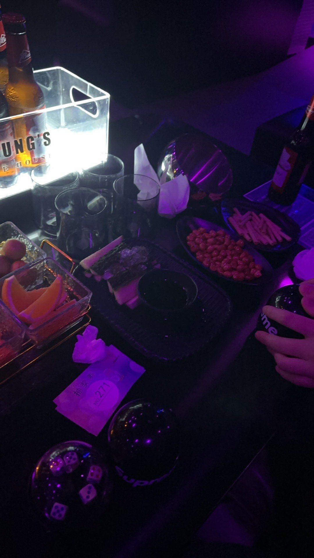 南阳商务ktv和商务ktv什么意思解析-卧龙区ktv预定